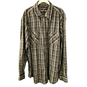 Beverly Hills Polo Club Black and Gray Plaid Button Front Shirt